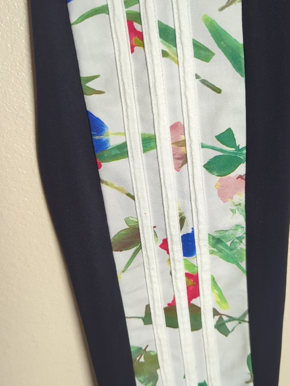 Adidas Black Track Pants with Floral-Stripe Side Panels - Picture 4 of 10
